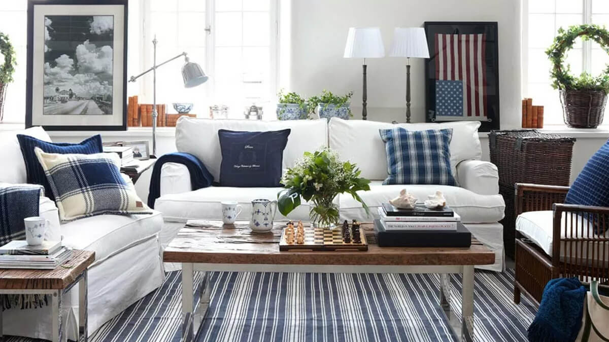 Hampton Style Sofa im Wohnzimmer